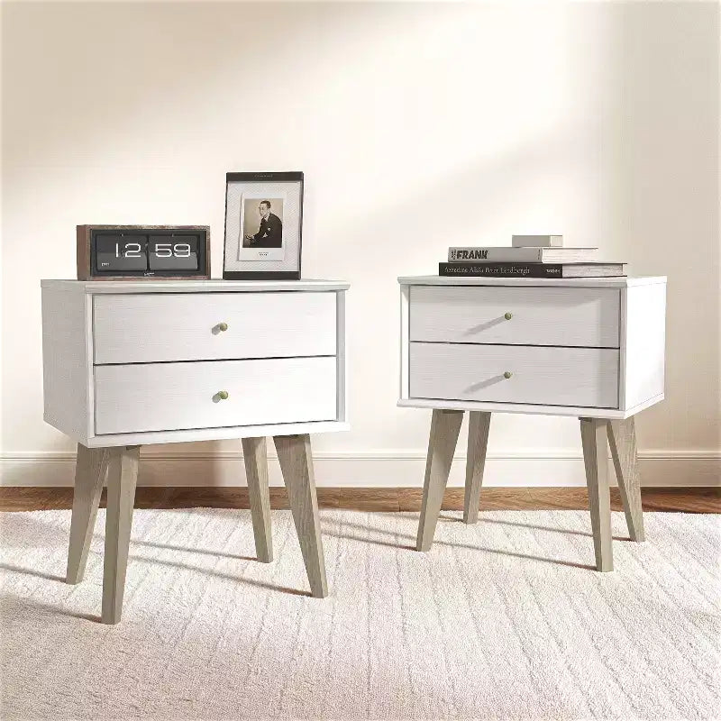 Table de chevet Galano à 2 tiroirs avec pieds inclinés 46 larg. x 36 prof. x 56 haut. (cm)