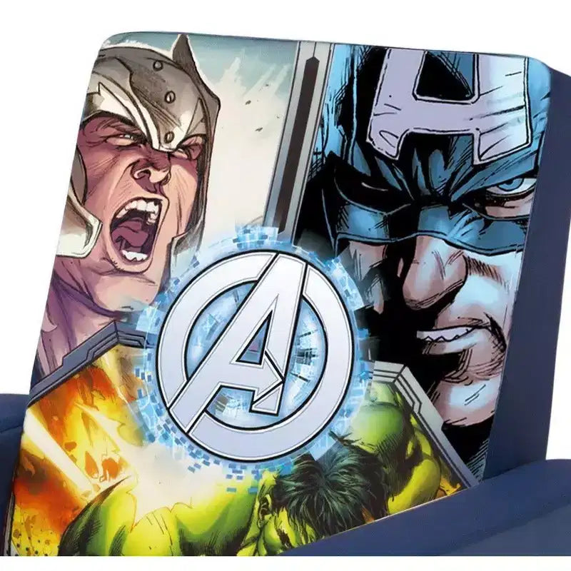 Fauteuil rembourré à haut dossier Marvel Avengers pour enfants par Delta Children