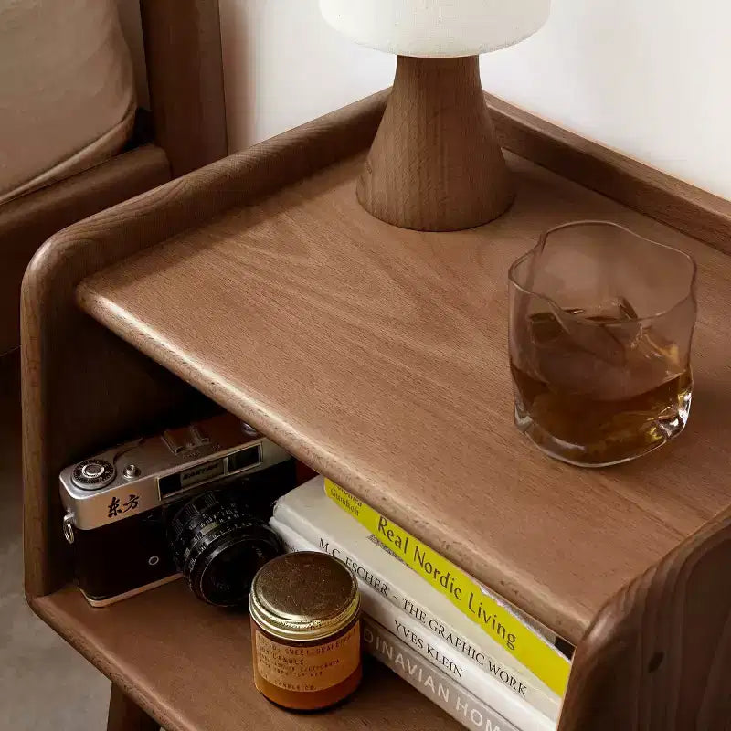 Table de chevet en bois de hêtre massif, table de chevet minimaliste et moderne avec étagère ouverte, meuble de chevet pour chambre ou salon - Panipeachy