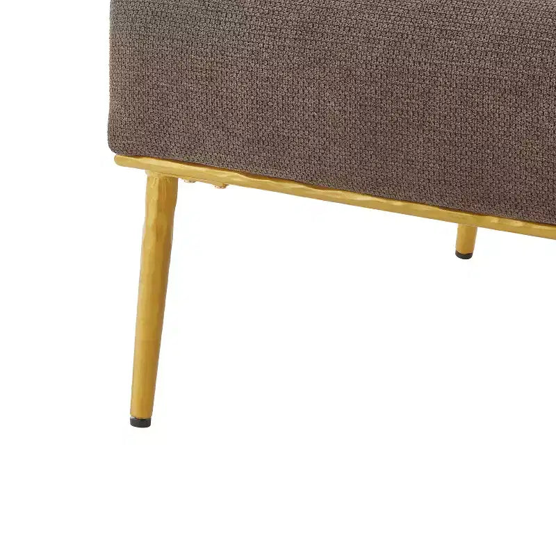 Fauteuil d'appoint moderne avec accoudoirs, canapé simple, fauteuil de lecture avec dossier incurvé et pieds en métal doré - ModernLuxe
