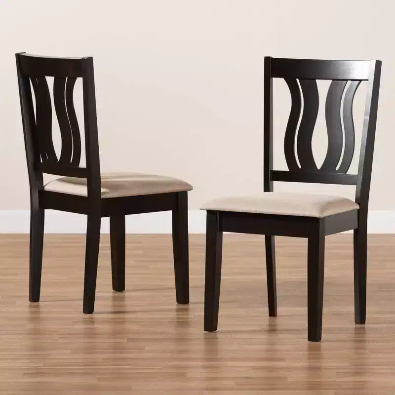 Lot de 2 Chaises de Salle à Manger Fenton en Tissu et Bois Marron - Baxton Studio : Design Symétrique Élégant, Revêtement en Polyester